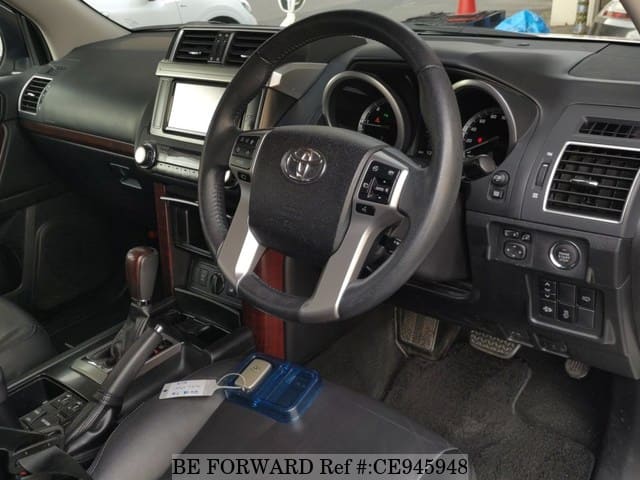 Toyota LAND CRUISER PRADO TX L PACKAGE — фото 4