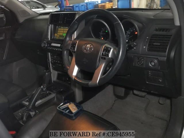 Toyota LAND CRUISER PRADO TX L PACKAGE — фото 4
