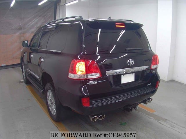 Toyota LAND CRUISER ZX — фото 3