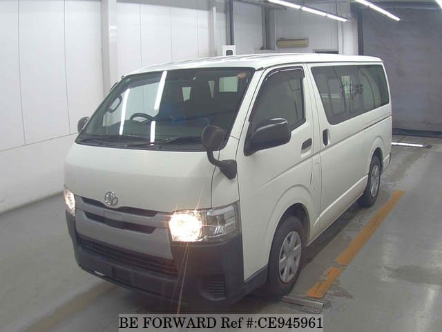 Toyota HIACE VAN LONG DX — фото 1