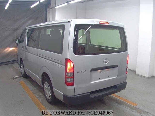 Toyota HIACE VAN LONG DX — фото 3