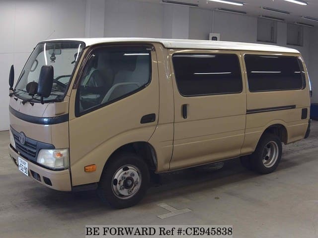 Toyota TOYOACE ROUTE VAN — фото 1