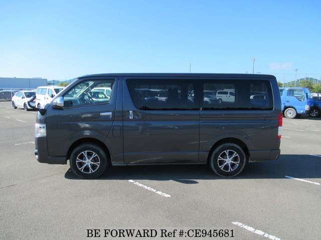 2019 Toyota Hiace, photo 2 of 3