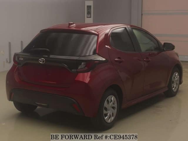 2021 Toyota Yaris, photo 2 of 2