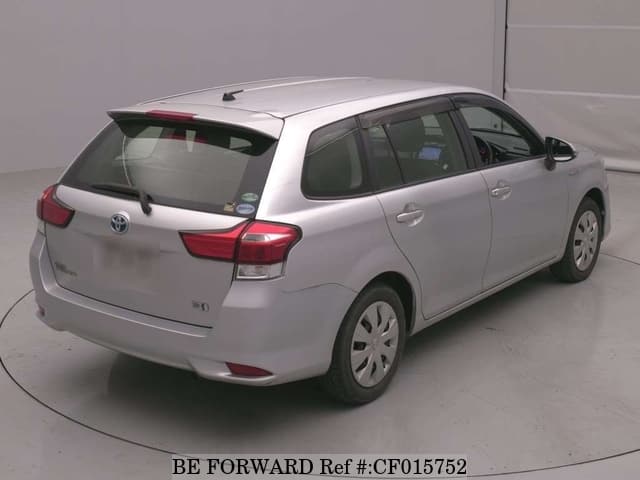 Toyota COROLLA FIELDER HYBRID — фото 2