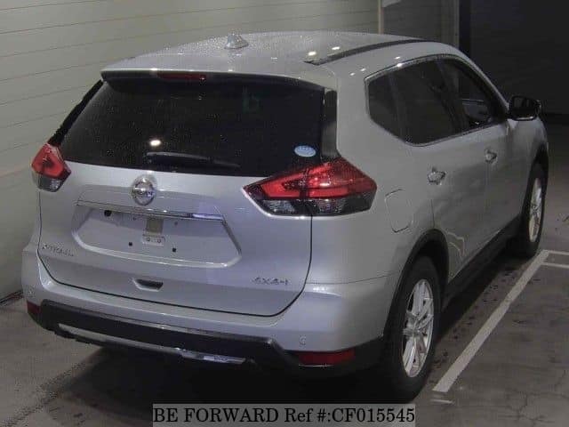 2021 Nissan X-trail, photo 2 of 3