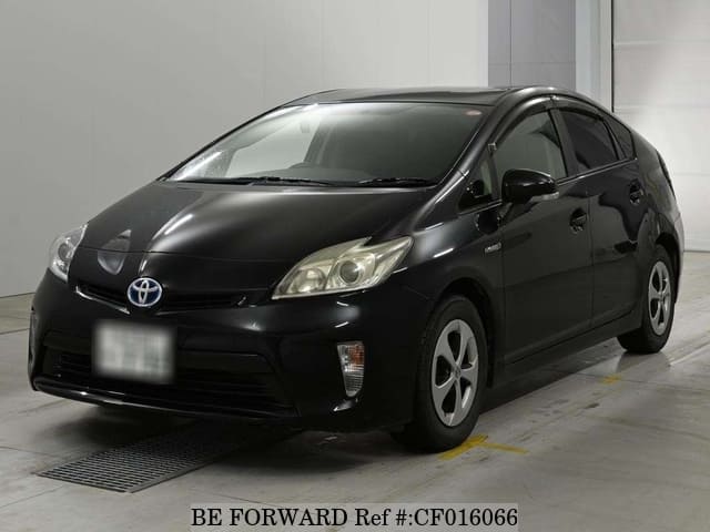 Toyota PRIUS HYBRID S — фото 1