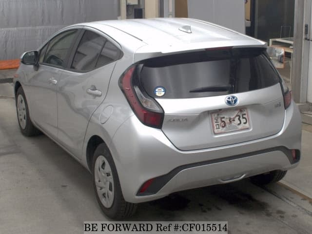 2022 Toyota Aqua, photo 2 of 3