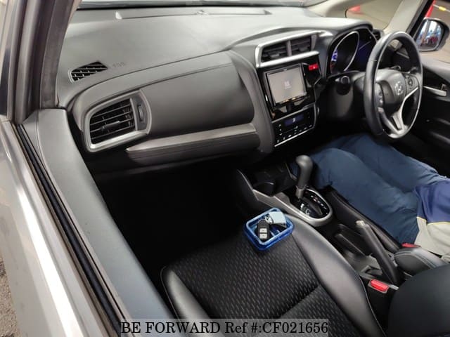 Honda FIT 15X L PACKAGE — фото 4