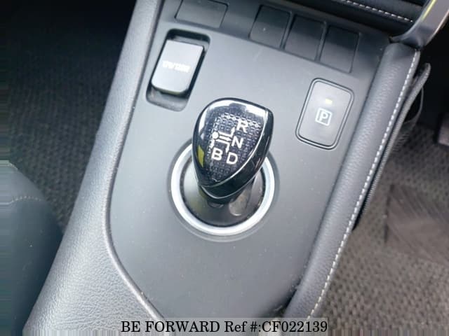 Toyota AURIS HYBRID — фото 4