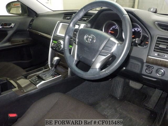 Toyota MARK X 250G — фото 3