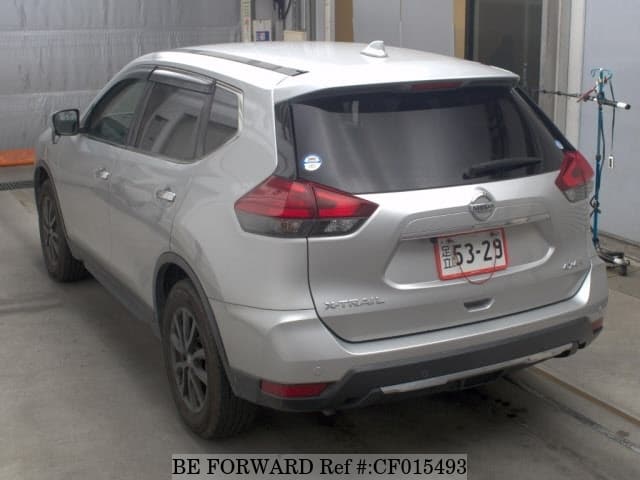 2021 Nissan X-trail, photo 2 of 3
