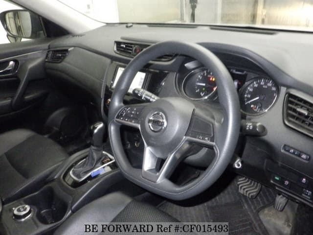 2021 Nissan X-trail, photo 3 of 3
