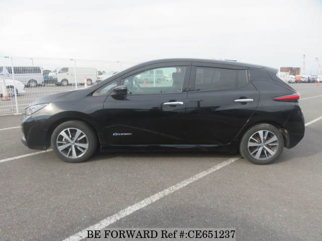 2019 Nissan Leaf, photo 2 of 3