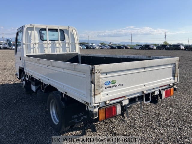 2021 Isuzu Elf, photo 3 of 3