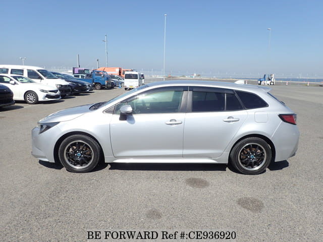 2019 Toyota Corolla, photo 2 of 3