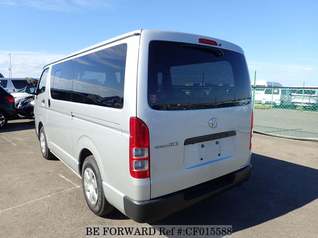 2019 Toyota Regiusace, photo 3 of 3