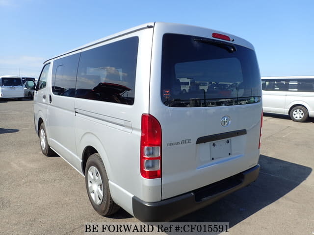 2019 Toyota Regiusace, photo 3 of 3