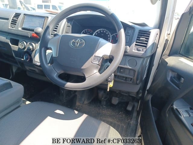 2019 Toyota Hiace, photo 3 of 3