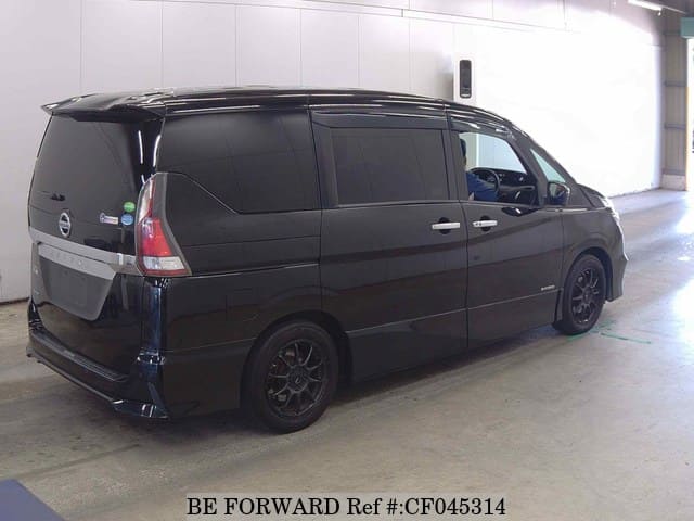 2019 Nissan Serena, photo 2 of 3