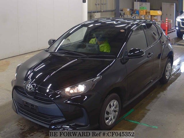 2021 Toyota Yaris, photo 1 of 3