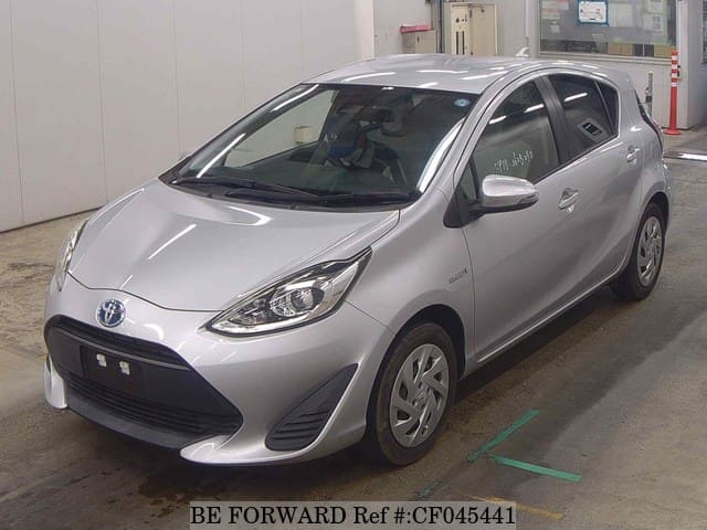 2019 Toyota Aqua, photo 1 of 3