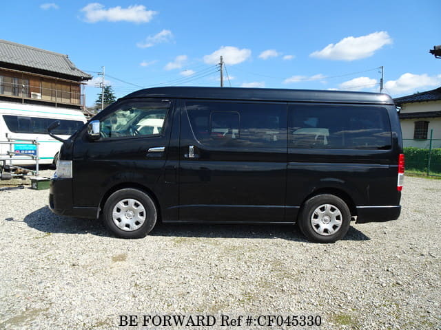 2021 Toyota Hiace, photo 2 of 3