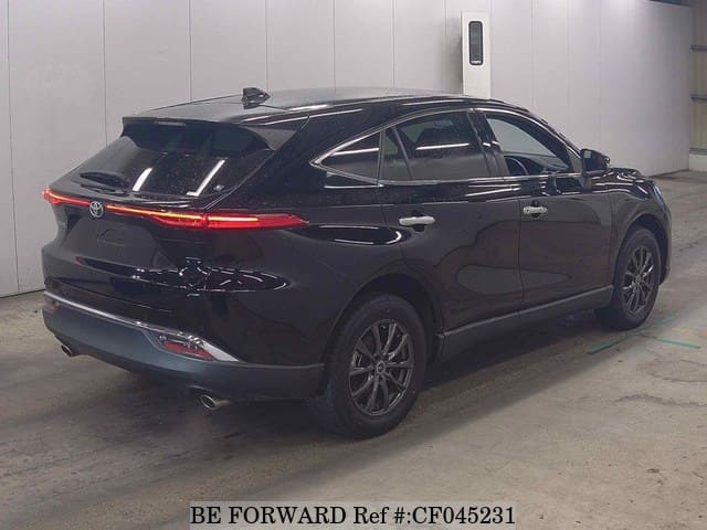 2023 Toyota Harrier, photo 2 of 3