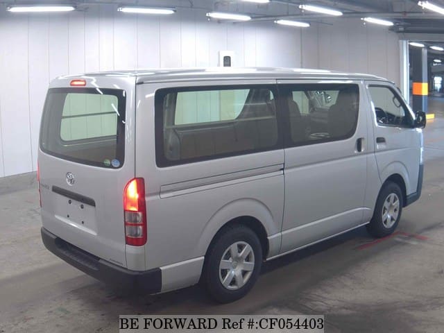 2019 Toyota Regiusace, photo 2 of 3