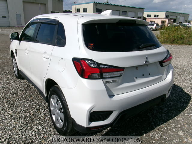 2021 Mitsubishi Rvr, photo 3 of 3