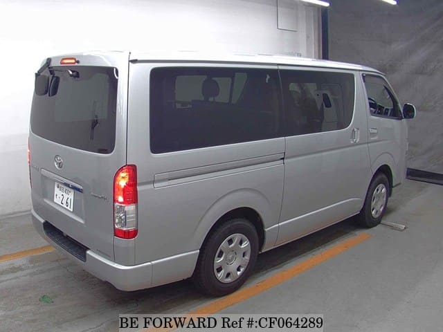 2019 Toyota Regiusace, photo 2 of 3