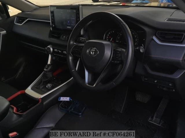 2022 Toyota Rav4, photo 3 of 3