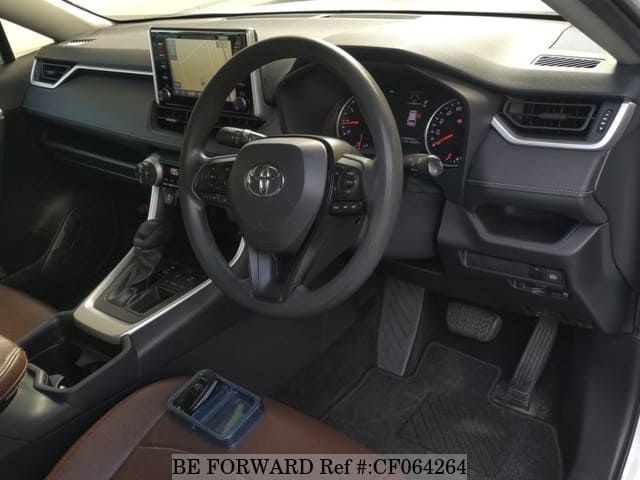 2020 Toyota Rav4, photo 3 of 3