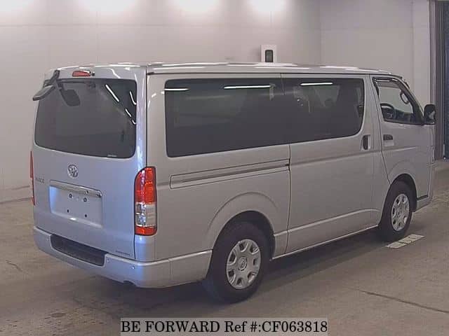 2022 Toyota Hiace, photo 2 of 3
