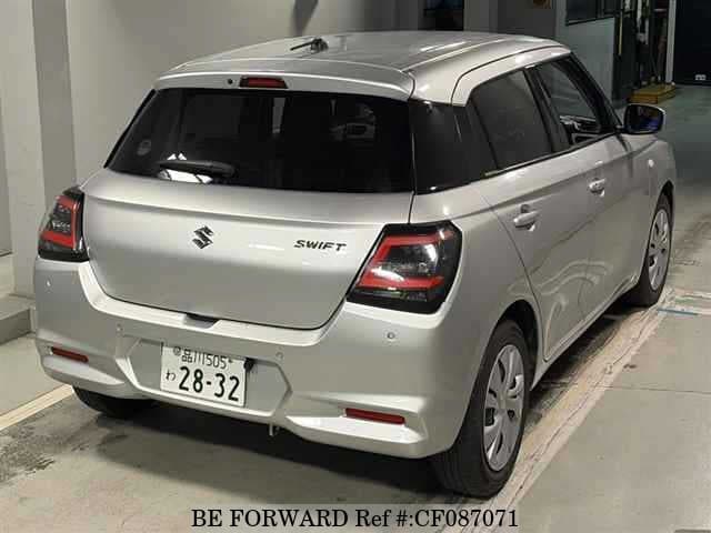 2024 Suzuki Swift, photo 2 of 3