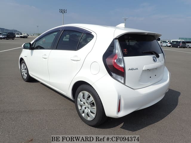 2020 Toyota Aqua, photo 3 of 3