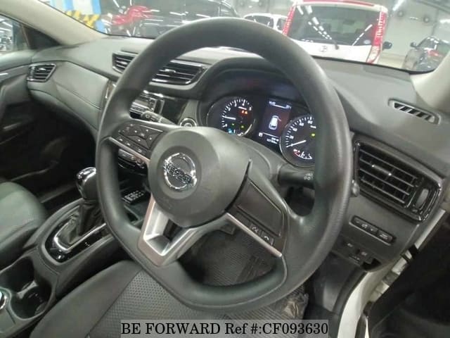 2021 Nissan X-trail, photo 3 of 3