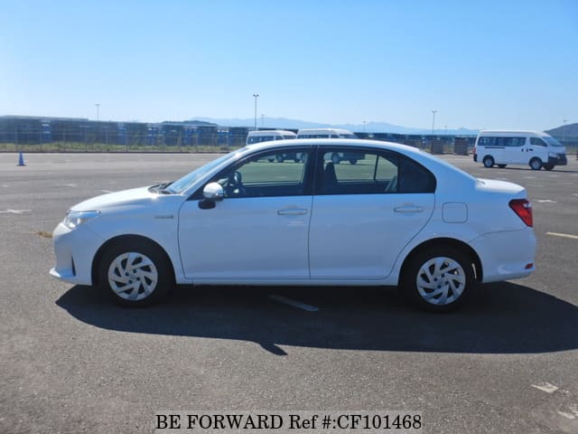 2020 Toyota Corolla, photo 2 of 3