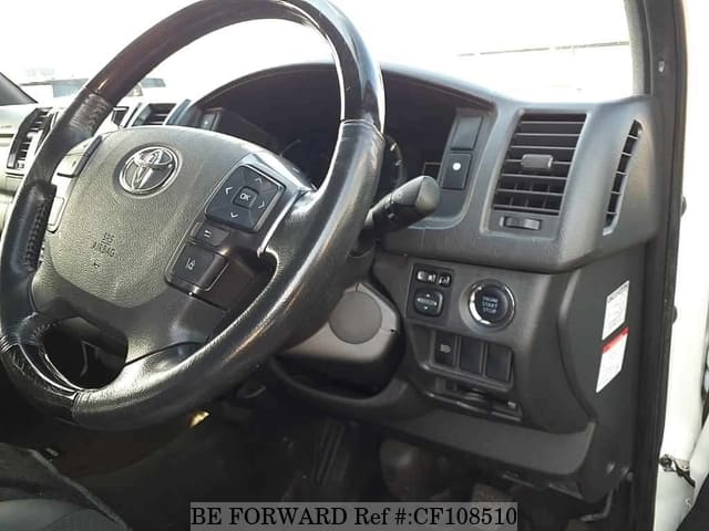 2020 Toyota Hiace, photo 3 of 3