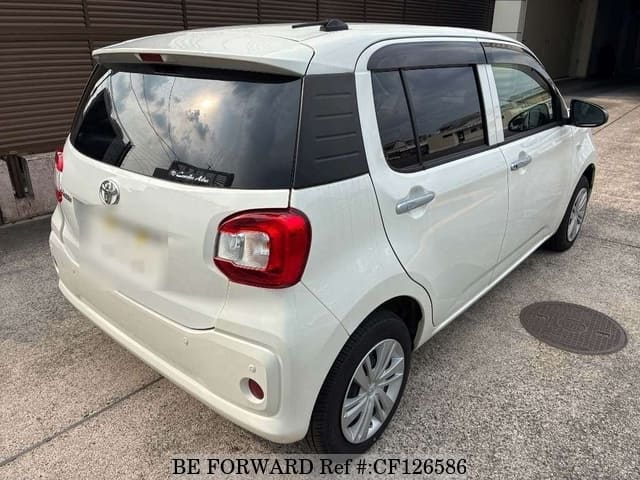 2021 Toyota Passo, photo 2 of 2