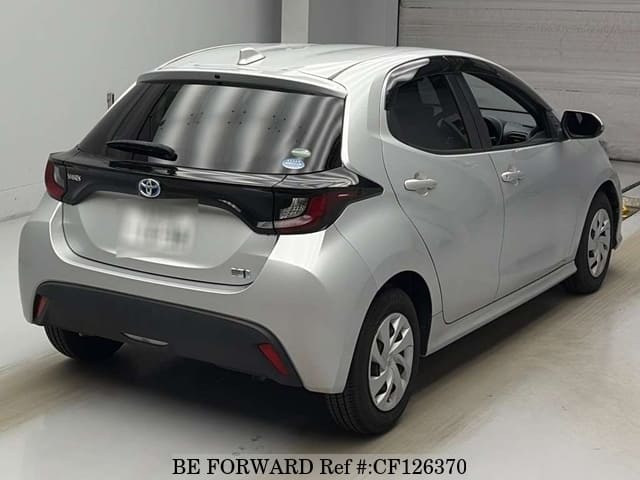 2020 Toyota Yaris, photo 2 of 2