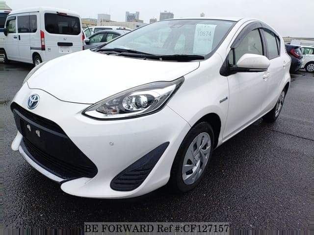 2020 Toyota Aqua, photo 1 of 3