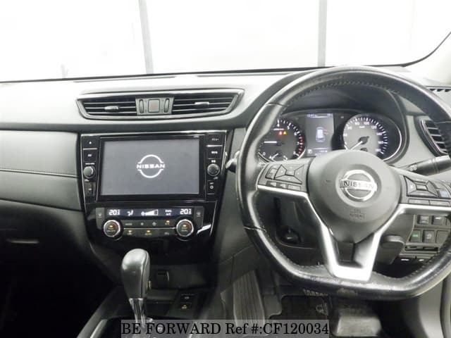 2020 Nissan X-trail, photo 3 of 3