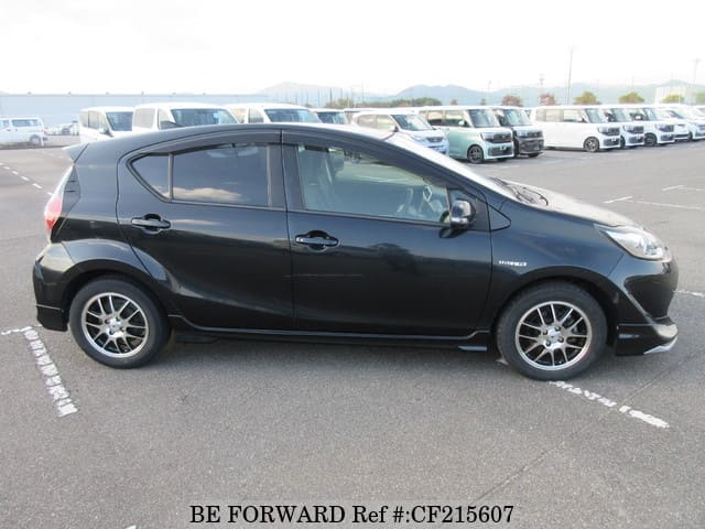 Used 2017 TOYOTA AQUA HYBRID S SMART ENTRY PACKAGE/DAA-NHP10 for Sale ...