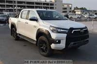 2019 TOYOTA HILUX