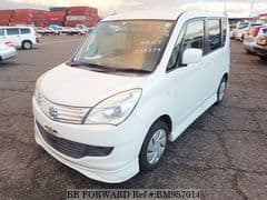 SUZUKI Solio