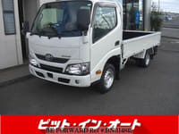 TOYOTA Dyna Truck