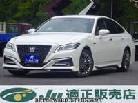 2018 TOYOTA CROWN HYBRID 3.5G