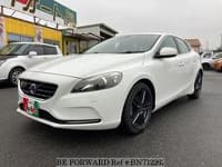 2014 VOLVO V40