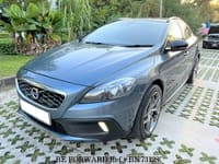 2013 VOLVO V40 CROSS-COUNTRY-T4-PANO-SUNROOF